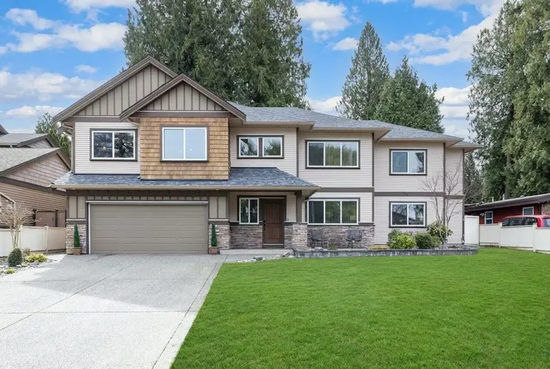 20294 49A AVENUE - photo 1 of 25