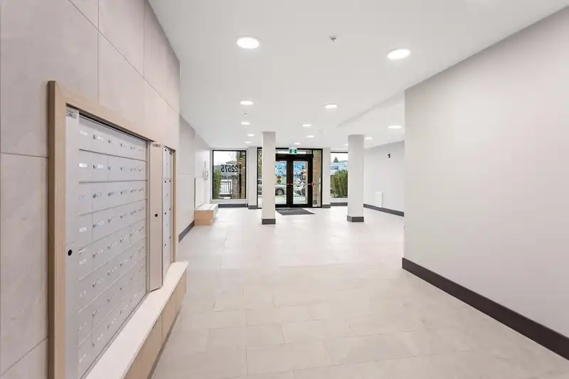 103 22575 BROWN AVENUE - photo 3 of 34