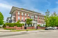 309 545 FOSTER AVENUE - thumbnail 1