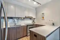 309 545 FOSTER AVENUE - thumbnail 3