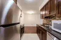 310 1210 PACIFIC STREET - thumbnail 11
