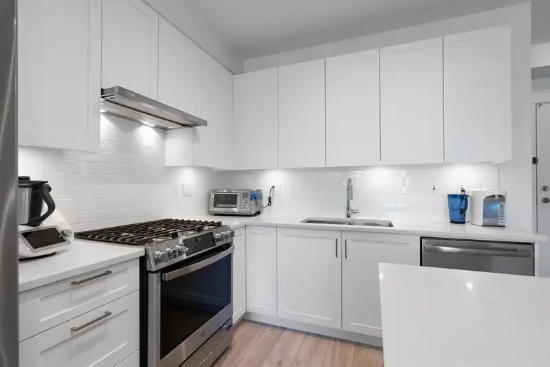 319 20673 78 AVENUE - photo 3 of 18