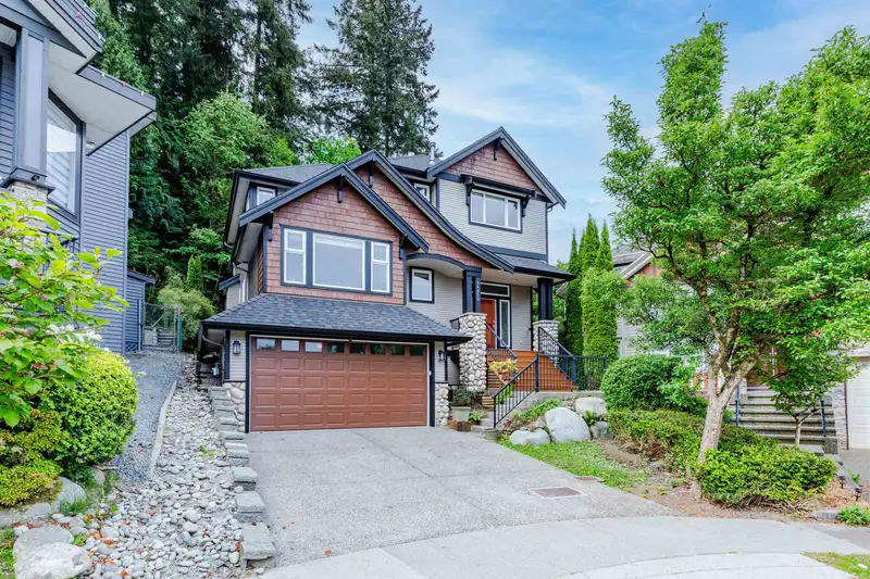 14650 61A AVENUE - photo 1 of 40