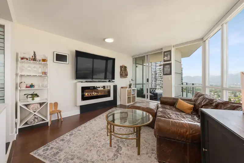 2603 4808 HAZEL STREET - photo 2 of 40