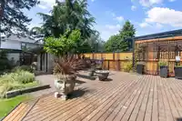 5677 185 STREET - thumbnail 35