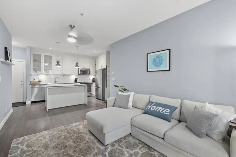308 16388 64 AVENUE - photo 4 of 30