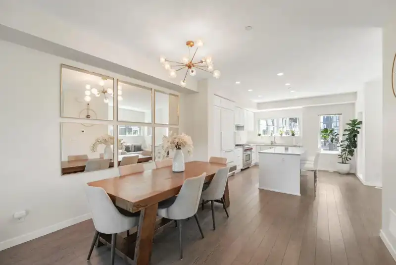 144 19451 SUTTON AVENUE - photo 1 of 36