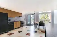1006 933 SEYMOUR STREET - thumbnail 2