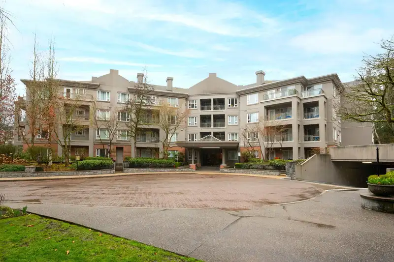 108 5683 HAMPTON PLACE - photo 1 of 1