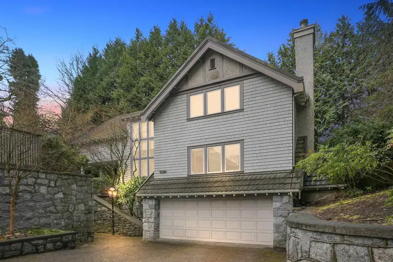1580 ANGUS DRIVE - photo 1 of 5