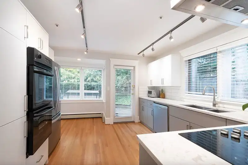 1580 ANGUS DRIVE - photo 3 of 5