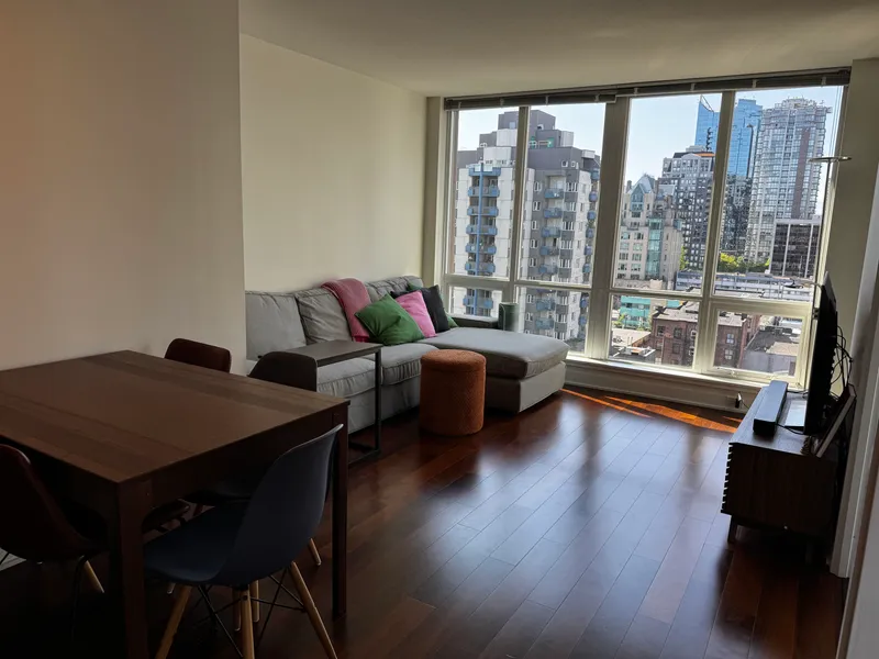 1705 1055 RICHARDS STREET - photo 4 of 14