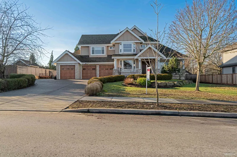 3355 164A STREET - photo 1 of 25