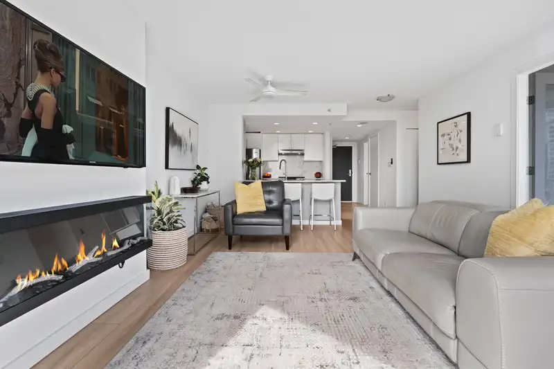 1207 455 BEACH CRESCENT - photo 1 of 29