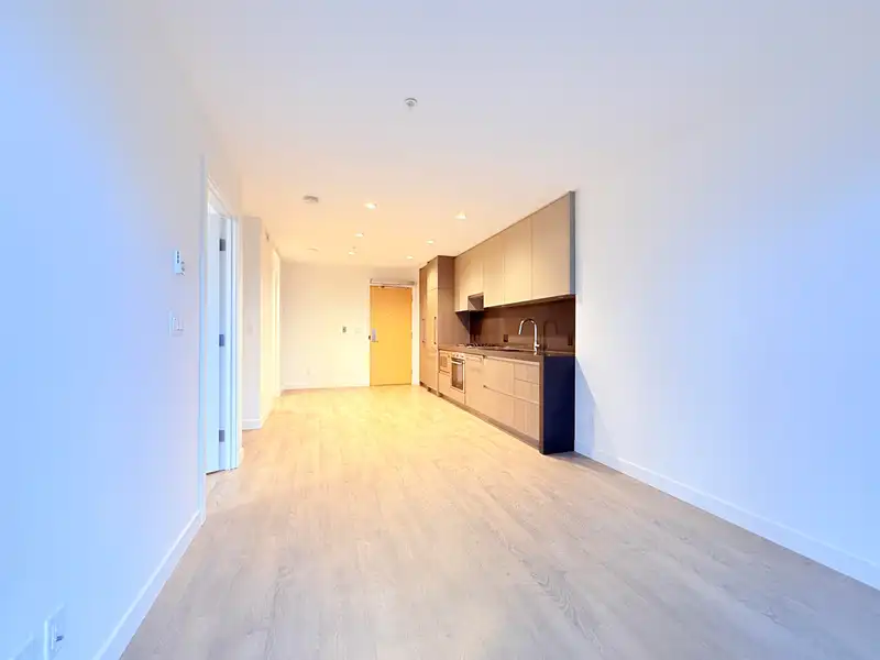 1505 6080 MCKAY AVENUE - photo 4 of 37