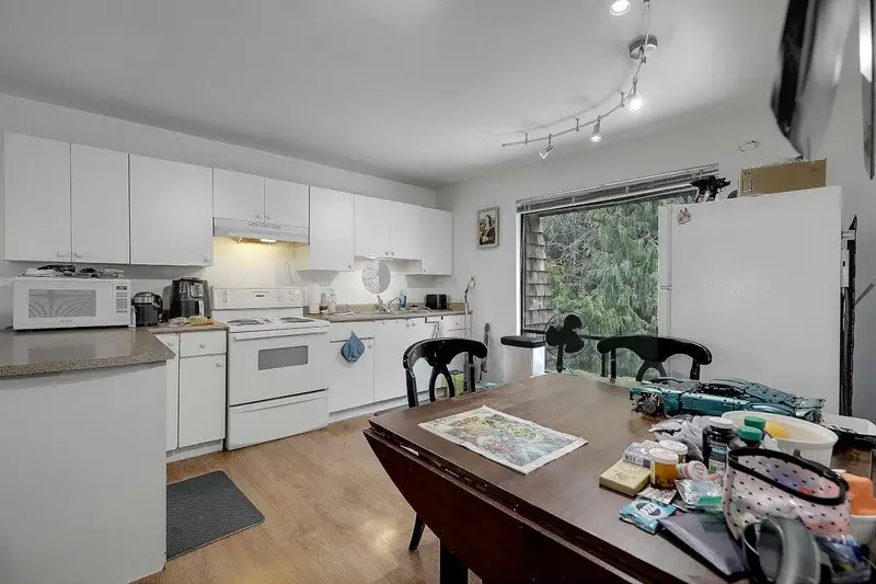 10956 128A STREET - photo 2 of 25