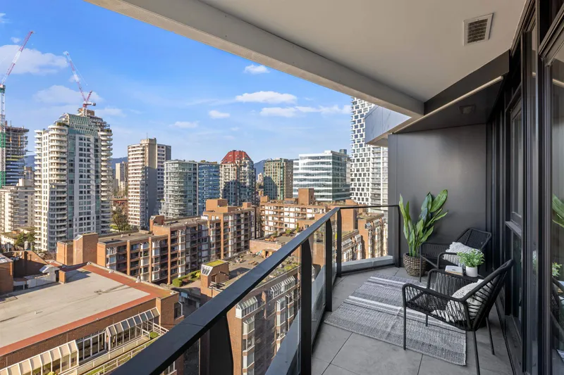 1504 889 PACIFIC STREET - photo 4 of 25