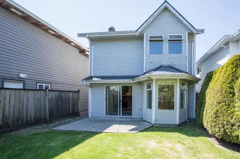 11740 2ND AVENUE - photo 1 of 32
