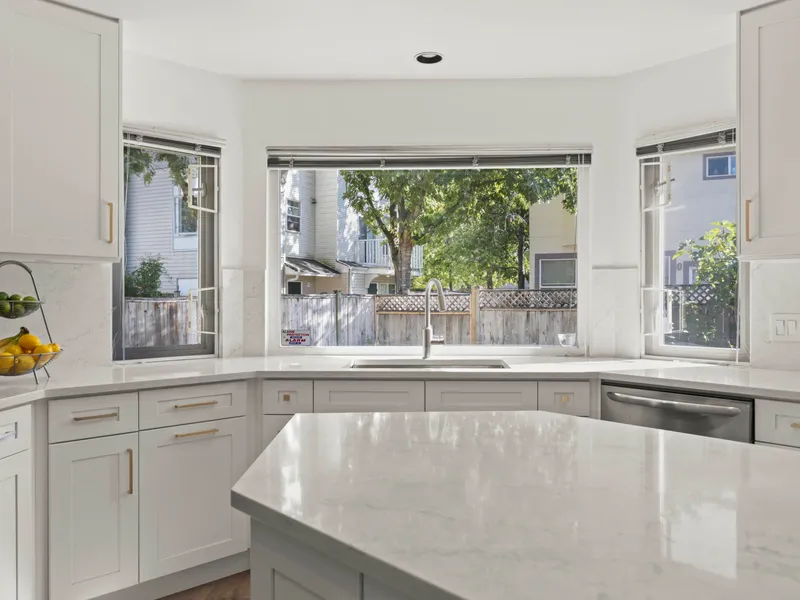 4580 CAMERON COURT - photo 3 of 25