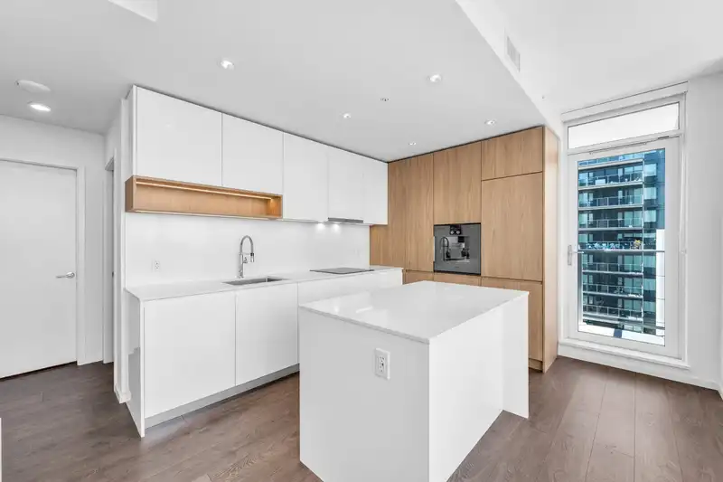 902 6808 MINORU BOULEVARD - photo 1 of 24