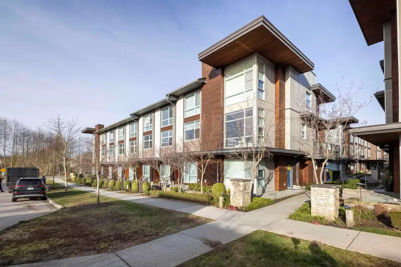 79 16222 23A AVENUE - photo 3 of 25