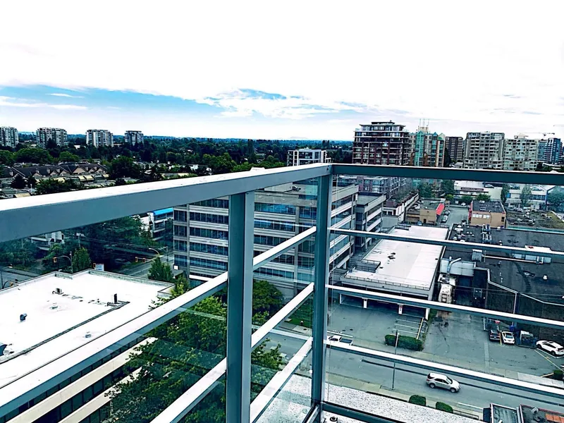 1605 8288 LANSDOWNE ROAD - photo 3 of 14