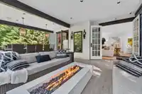 3389 PINE CRESCENT - thumbnail 9