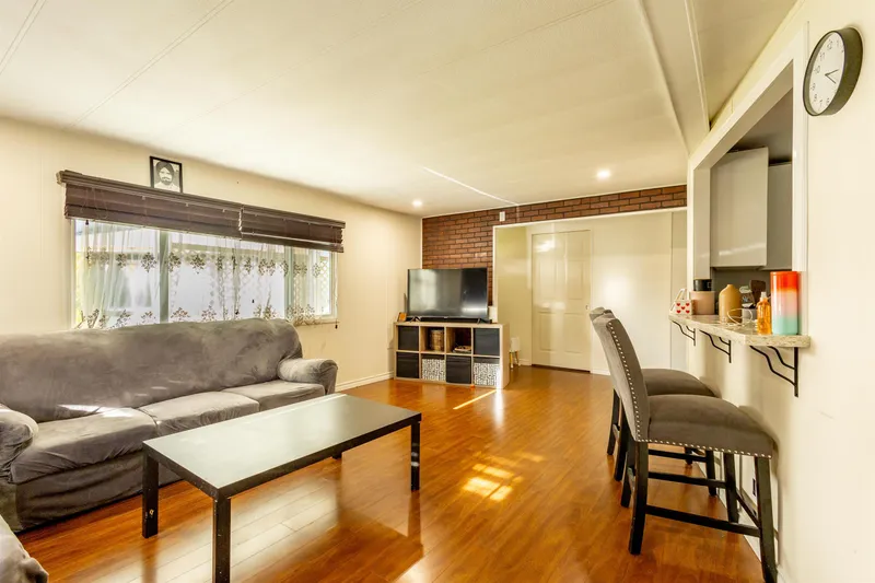 1844 REEVES PLACE - photo 3 of 24