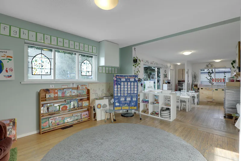 1554 STEVENS STREET - photo 4 of 25