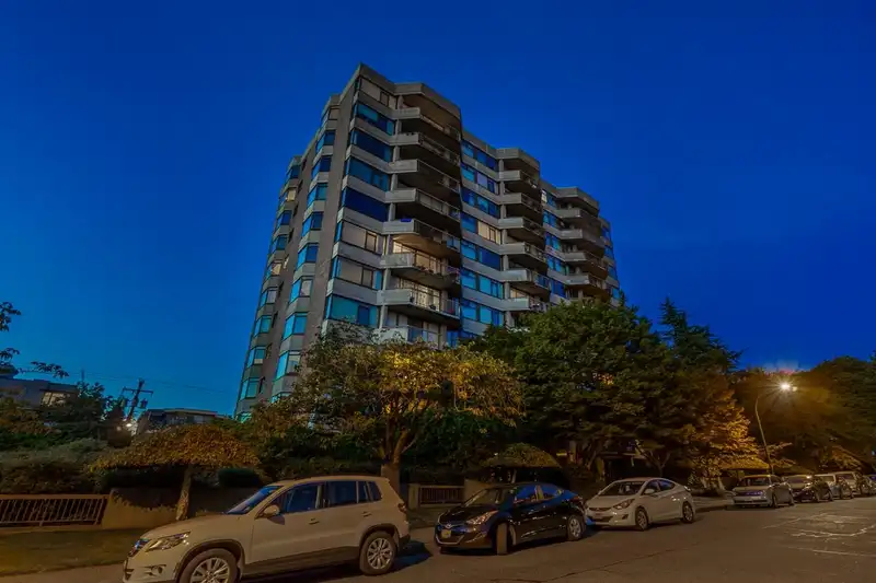 803 2445 W 3RD AVENUE - photo 3 of 23
