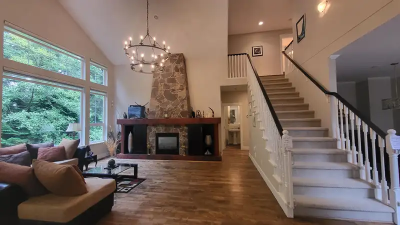 62 ASHWOOD DRIVE - photo 2 of 6