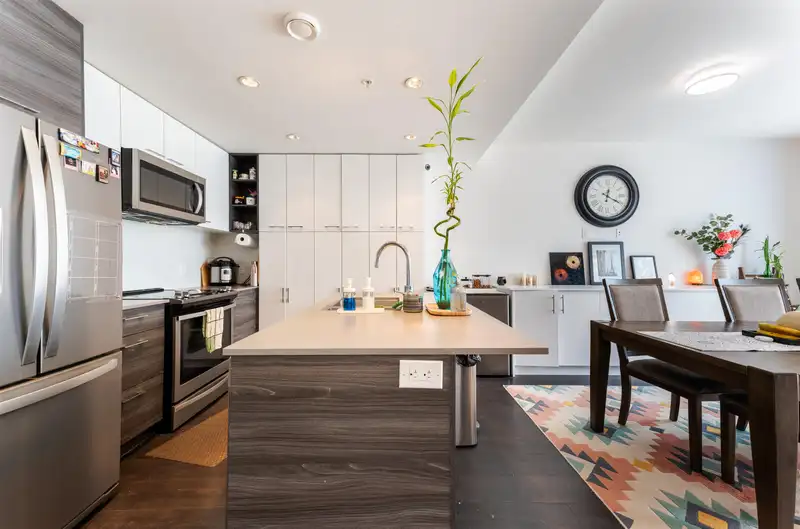 TH3 10581 140 STREET - photo 1 of 31