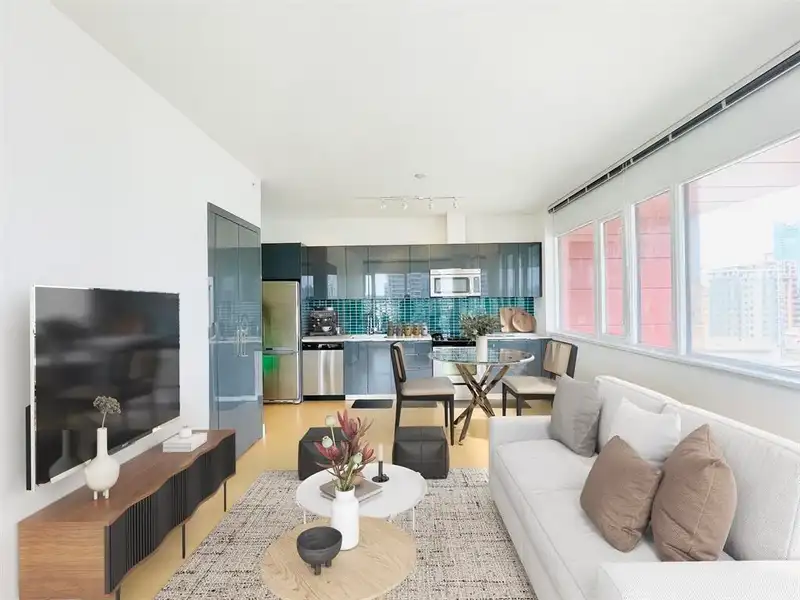 1506 1325 ROLSTON STREET - photo 2 of 31