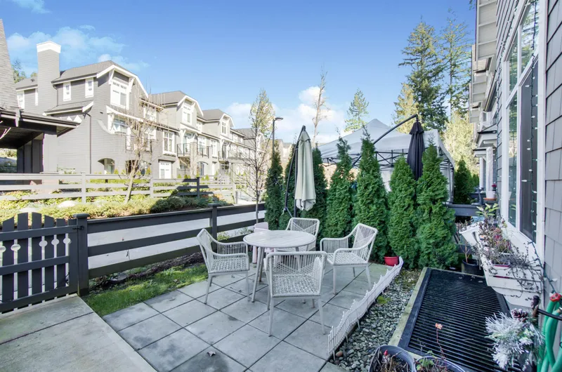 129 1331 OLMSTED STREET - photo 3 of 25