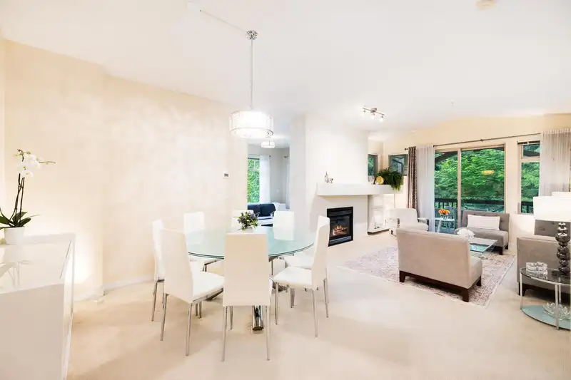 202 3125 CAPILANO CRESCENT - photo 4 of 30