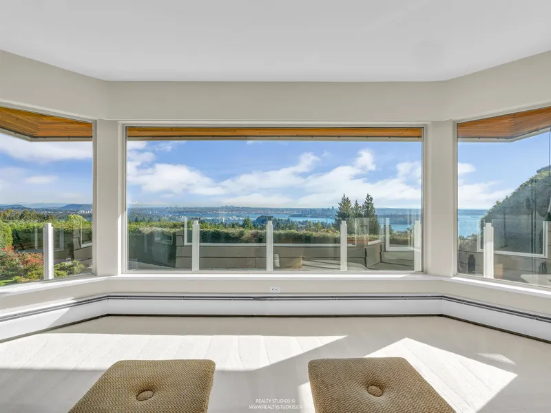 1331 CHARTWELL DRIVE - photo 4 of 25