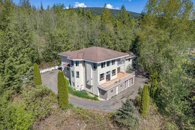 28640 123 AVENUE - photo 1 of 40