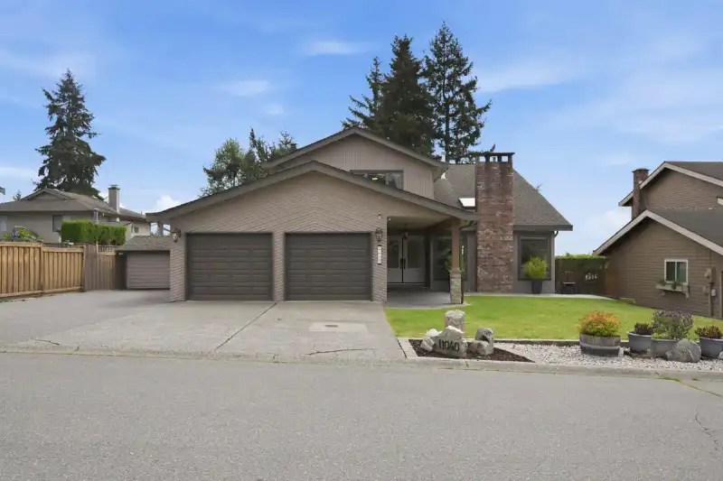 11040 WARWICK ROAD - photo 1 of 40