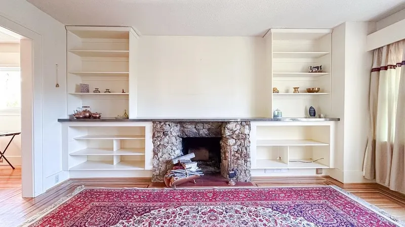 2319 W 47TH AVENUE - photo 3 of 17