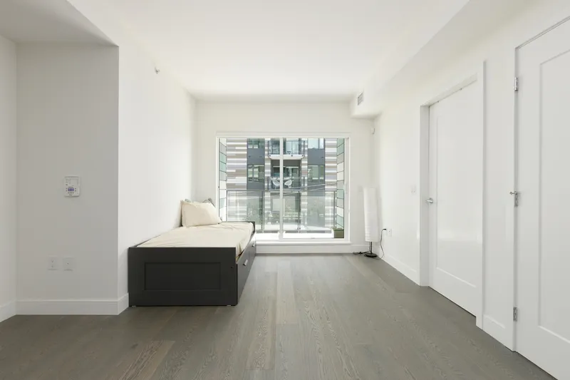 205 488 W 58TH AVENUE - photo 2 of 16