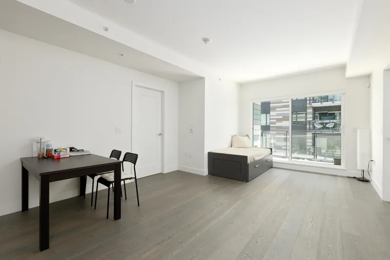 205 488 W 58TH AVENUE - photo 3 of 16