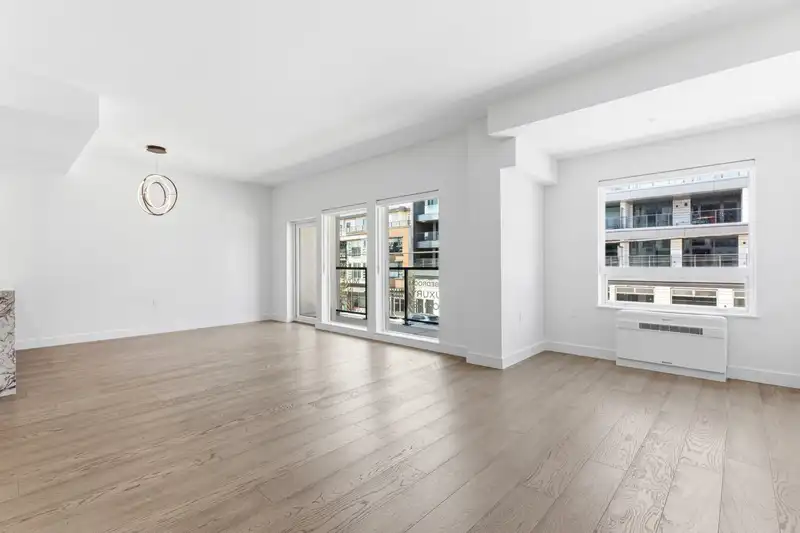202 3590 W 39TH AVENUE - photo 2 of 24