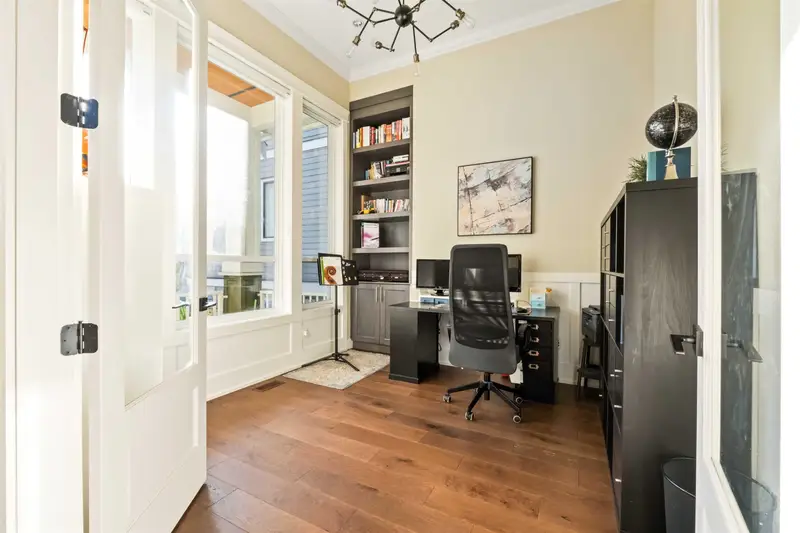 15733 WILLS BROOK WAY - photo 3 of 23