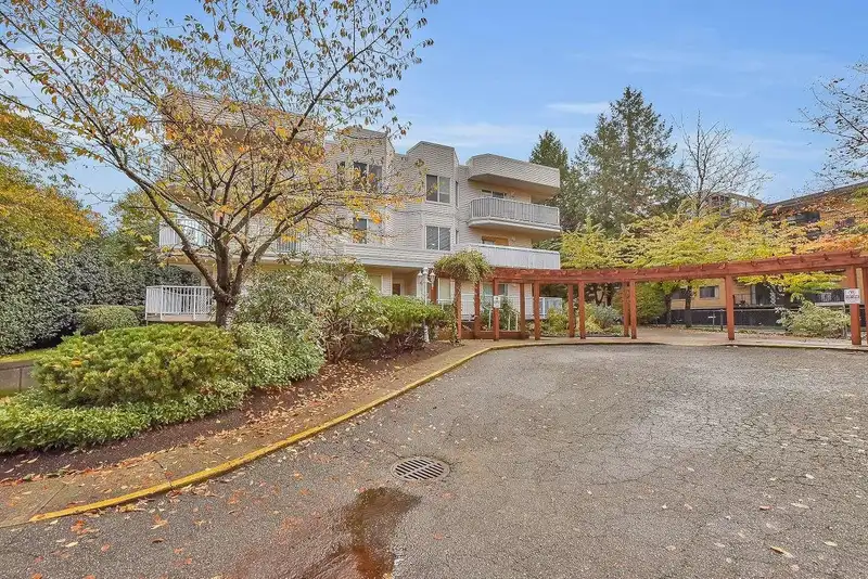 206 12206 224 STREET - photo 1 of 28