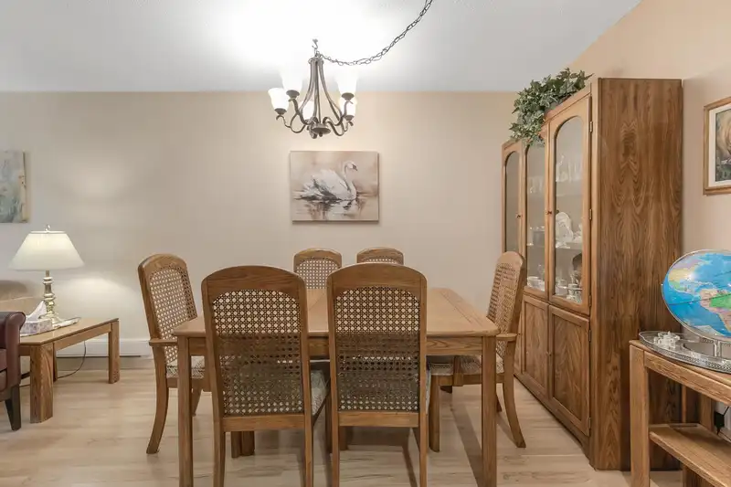 122 4363 HALIFAX STREET - photo 4 of 25