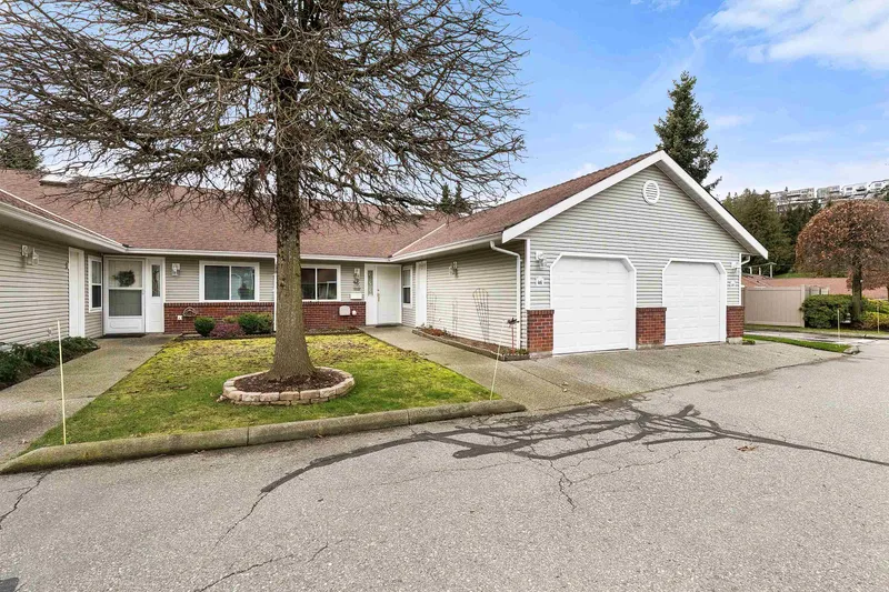 46 2081 WINFIELD DRIVE - photo 1 of 25