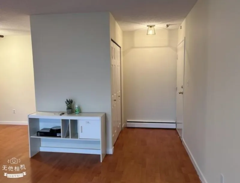 204 7260 LINDSAY ROAD - photo 4 of 11