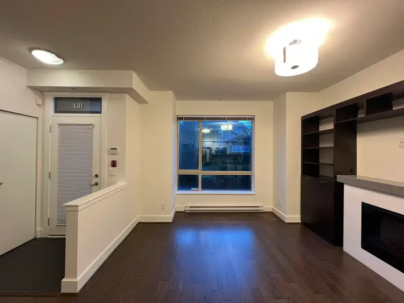 103 7478 BYRNEPARK WALK - photo 2 of 38