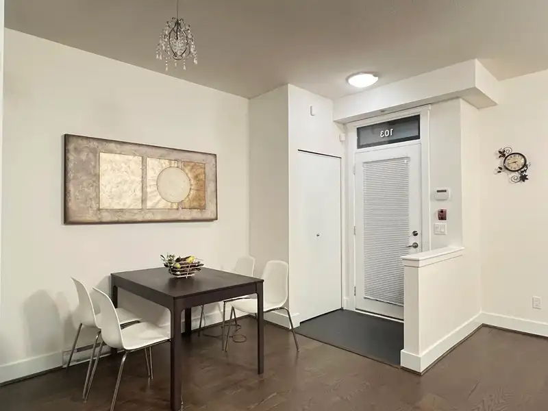 103 7478 BYRNEPARK WALK - photo 4 of 38