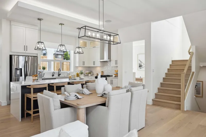 10113 ELDERBERRY CRESCENT - photo 4 of 21